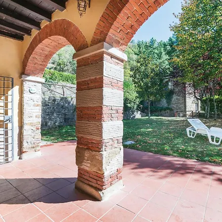 6 Bedroom Amazing In Vakantiehuis